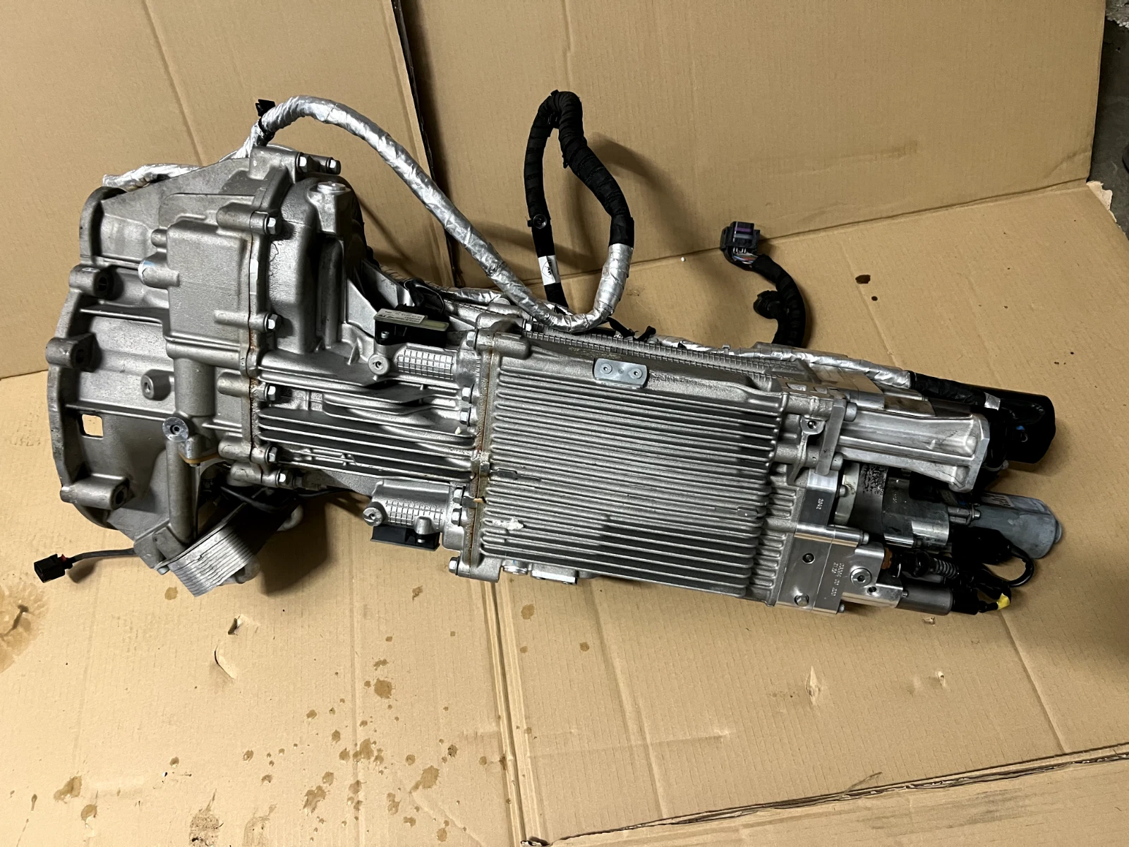 Lamborghini Aventador Transmission Wiring Harness & Gearbox - Image 3