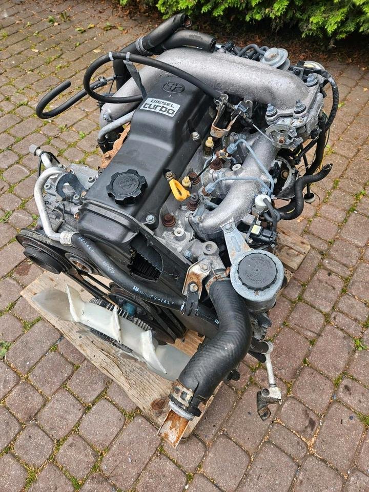 TOYOTA LAND CRUISER 1KZ-TE 3.0 TURBO DIESEL ENGINE