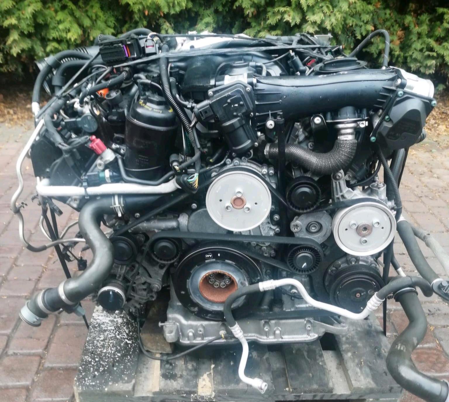 Porsche Panamera (970) 3.0L V6 TDI Engine - Image 5