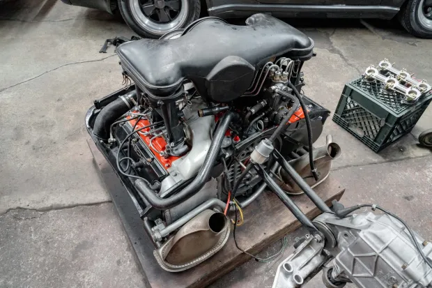 1975 Porsche 911 Type 911/83 2.7L MFI Engine