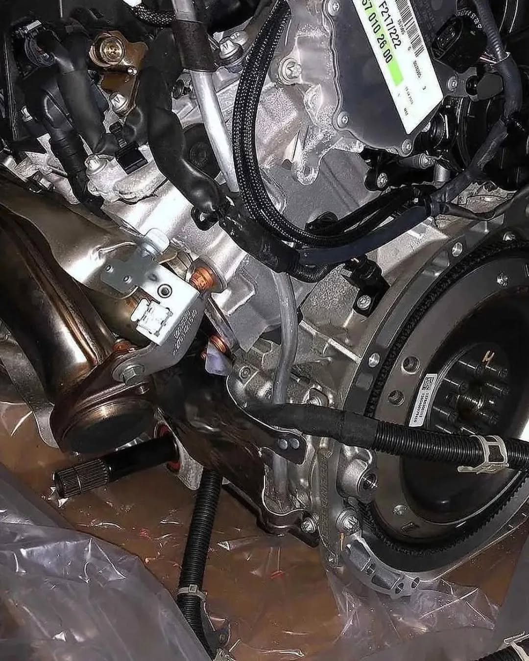 Mercedes M157 5.5L V8 Engine - Image 3