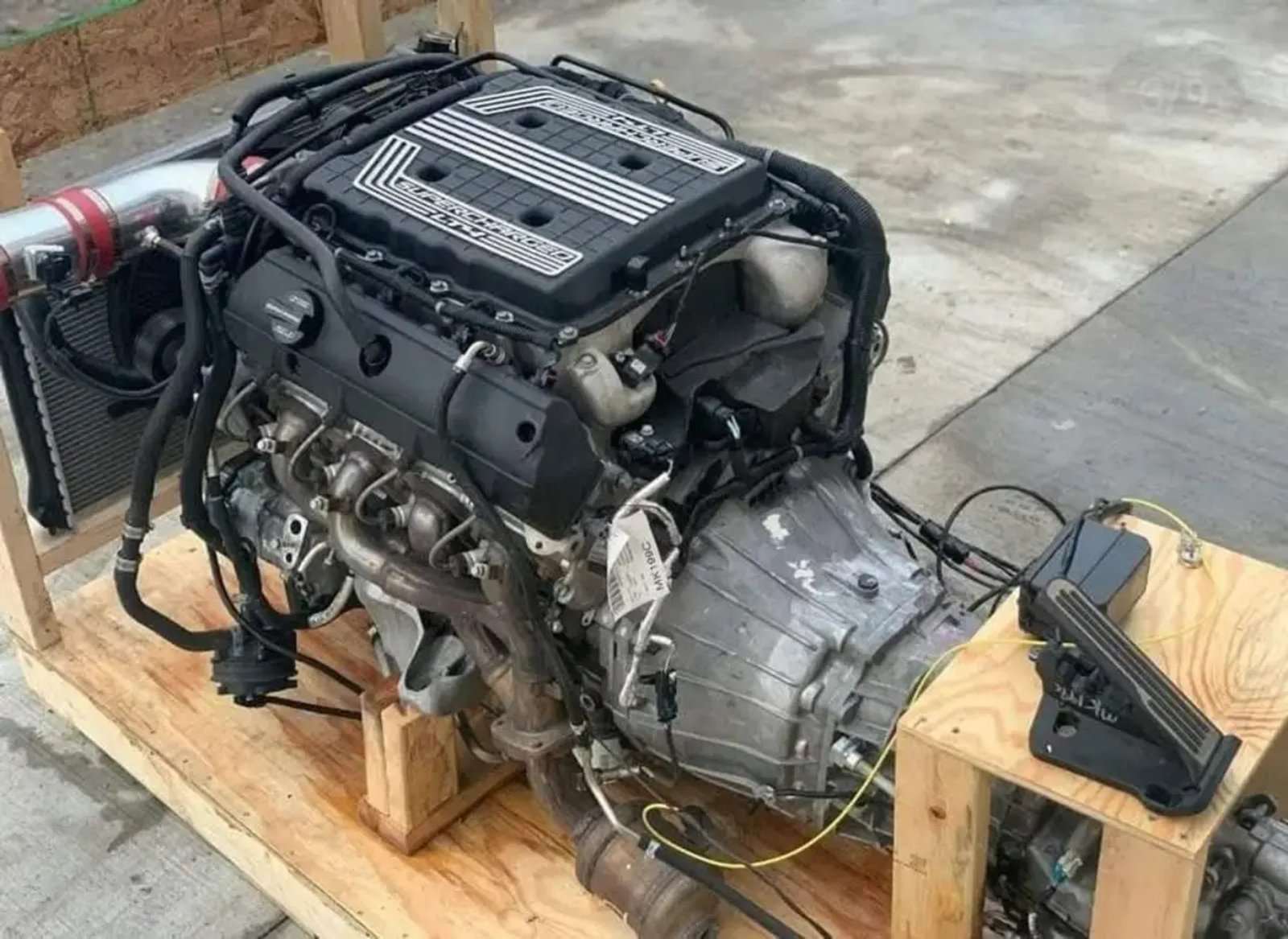 GM LT4 6.2L Supercharged V8 Engine
