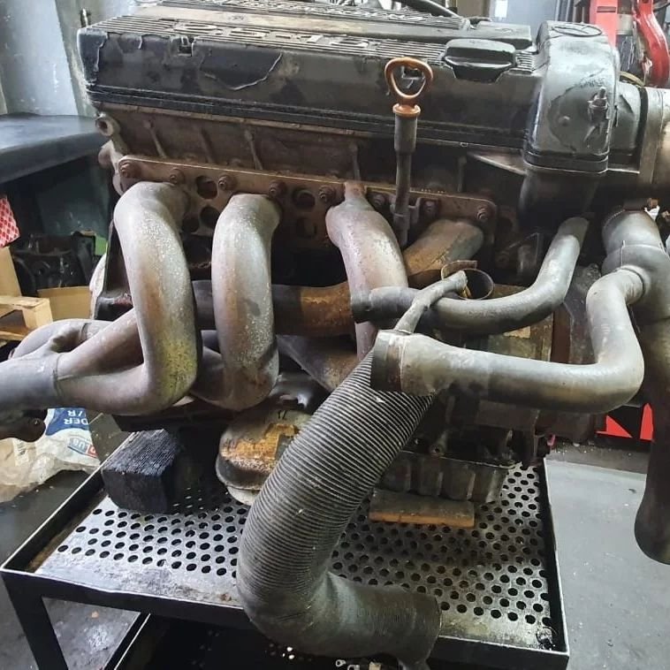 OEM Mercedes-Benz 190E 2.5L 16V W201 - Image 5