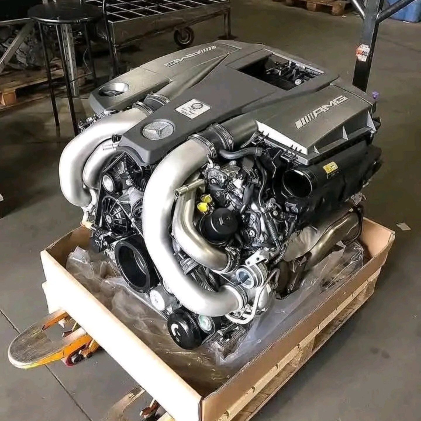 Mercedes-Benz M157 5.5L BiTurbo V8 AMG Engine