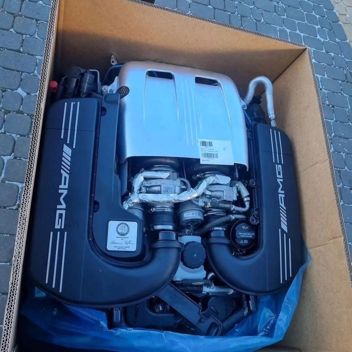 Mercedes-AMG M177 4.0L V8 BiTurbo Engine - Image 3