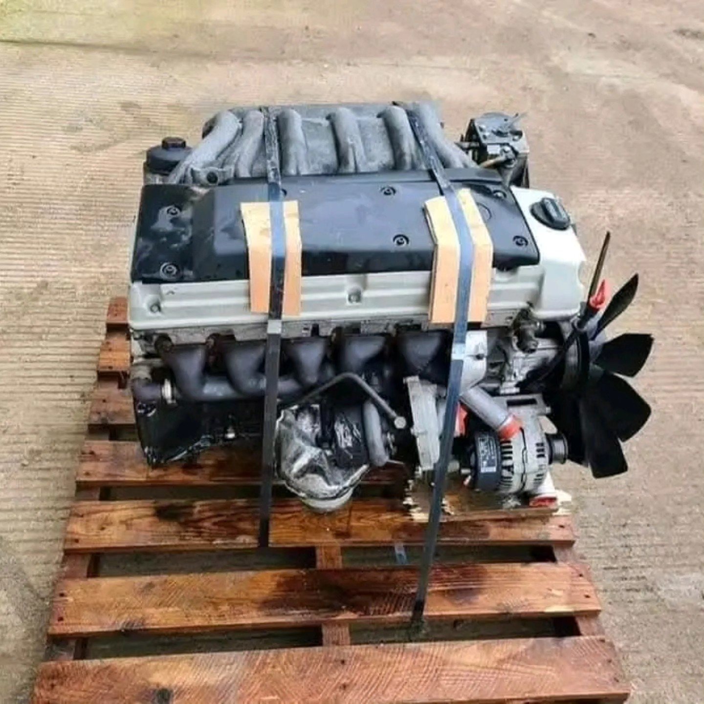 Mercedes-Benz OM606 3.0L Engine - Image 4