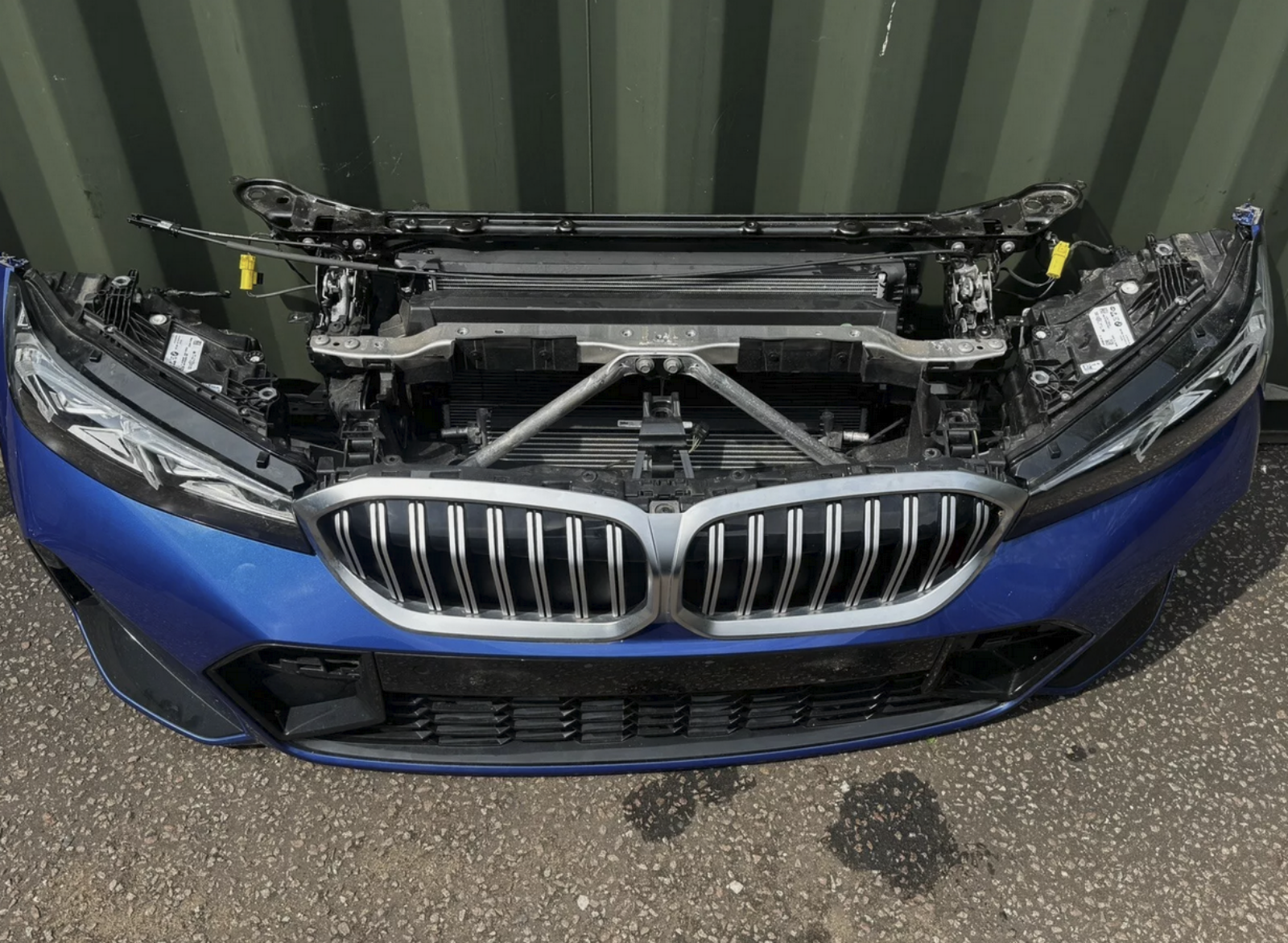 BMW G20 / G21 LCI 330e Hybrid Complete Front Package