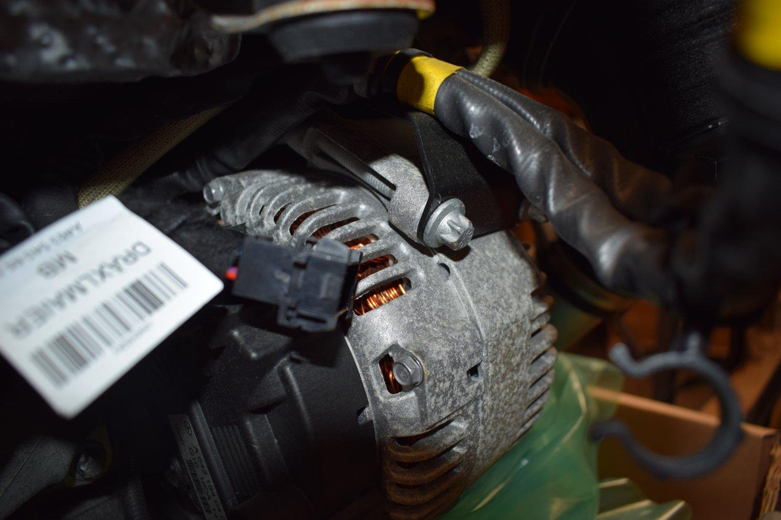 Mercedes-Benz G-Class Engine - Image 2