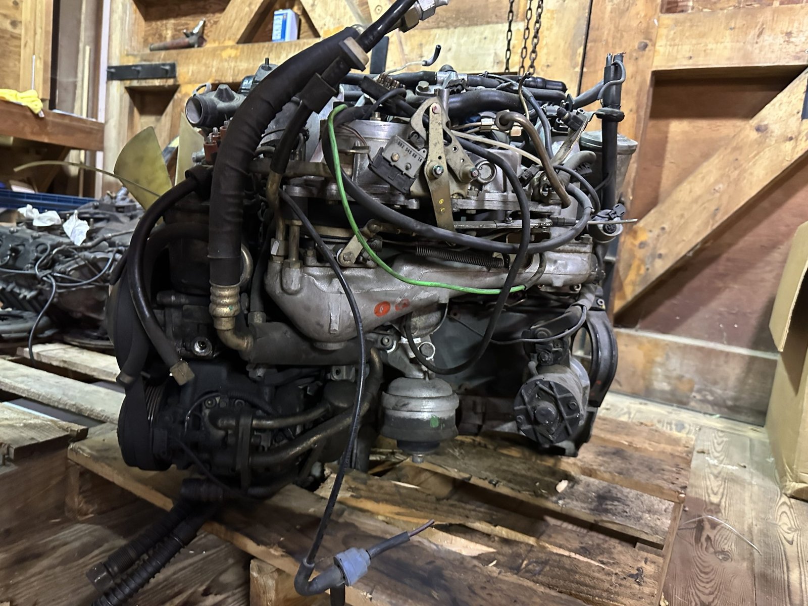 Mercedes-Benz 190E 2.3-16 Engine - Image 11