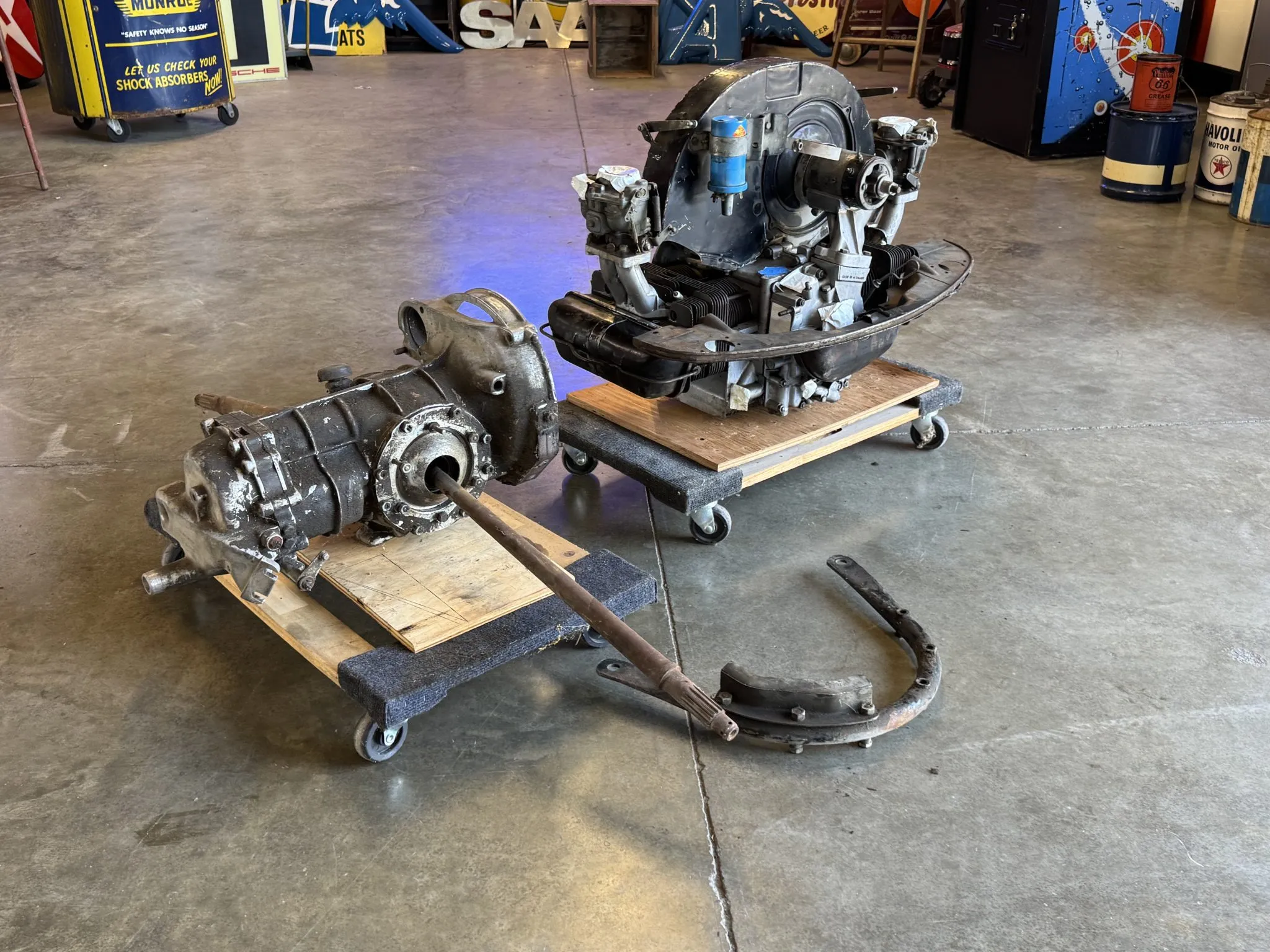 Porsche 356C Type 616/15 Engine and Four-Speed Gearbox - Image 16