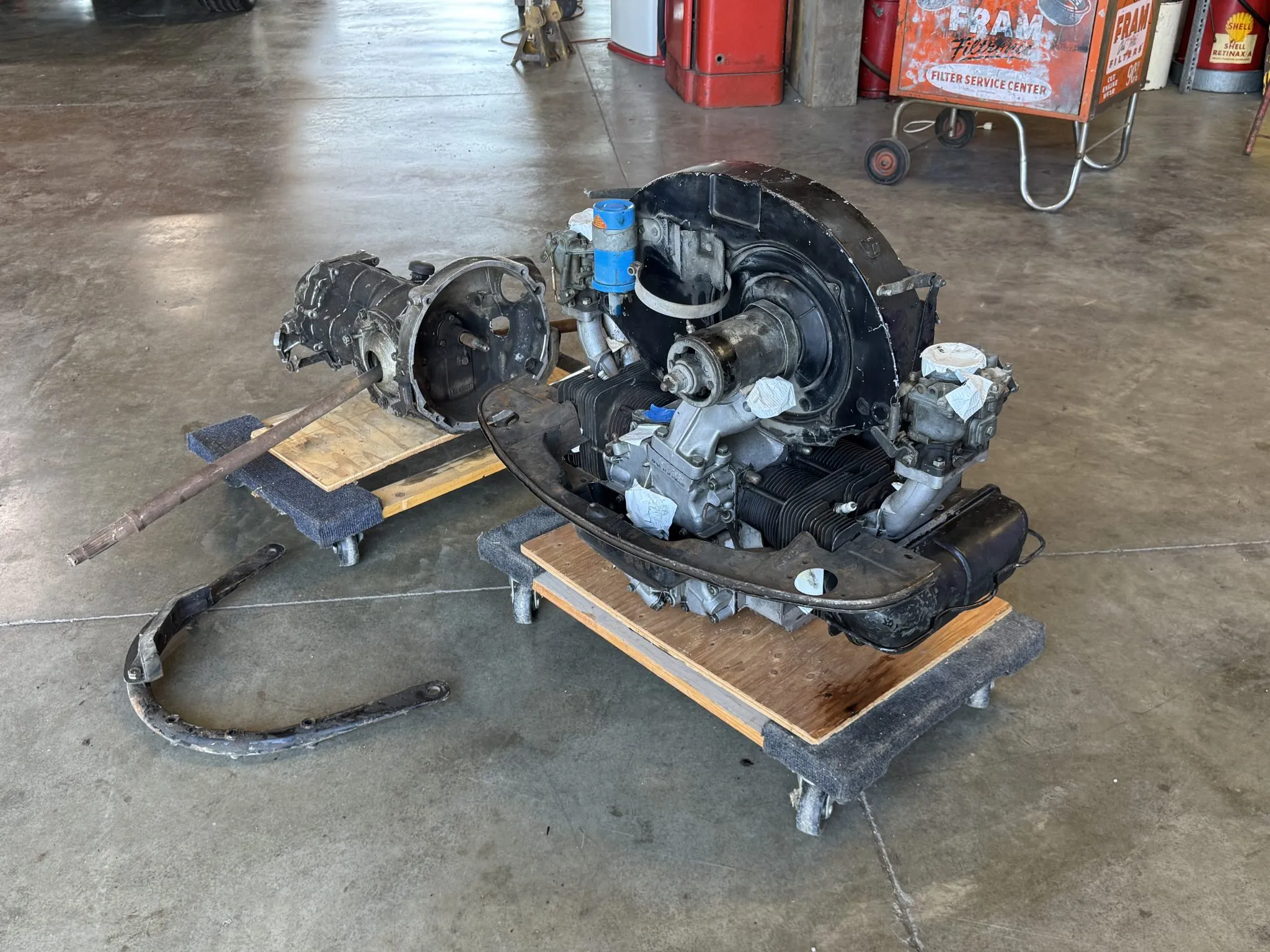 Porsche 356C Type 616/15 Engine and Four-Speed Gearbox - Image 11