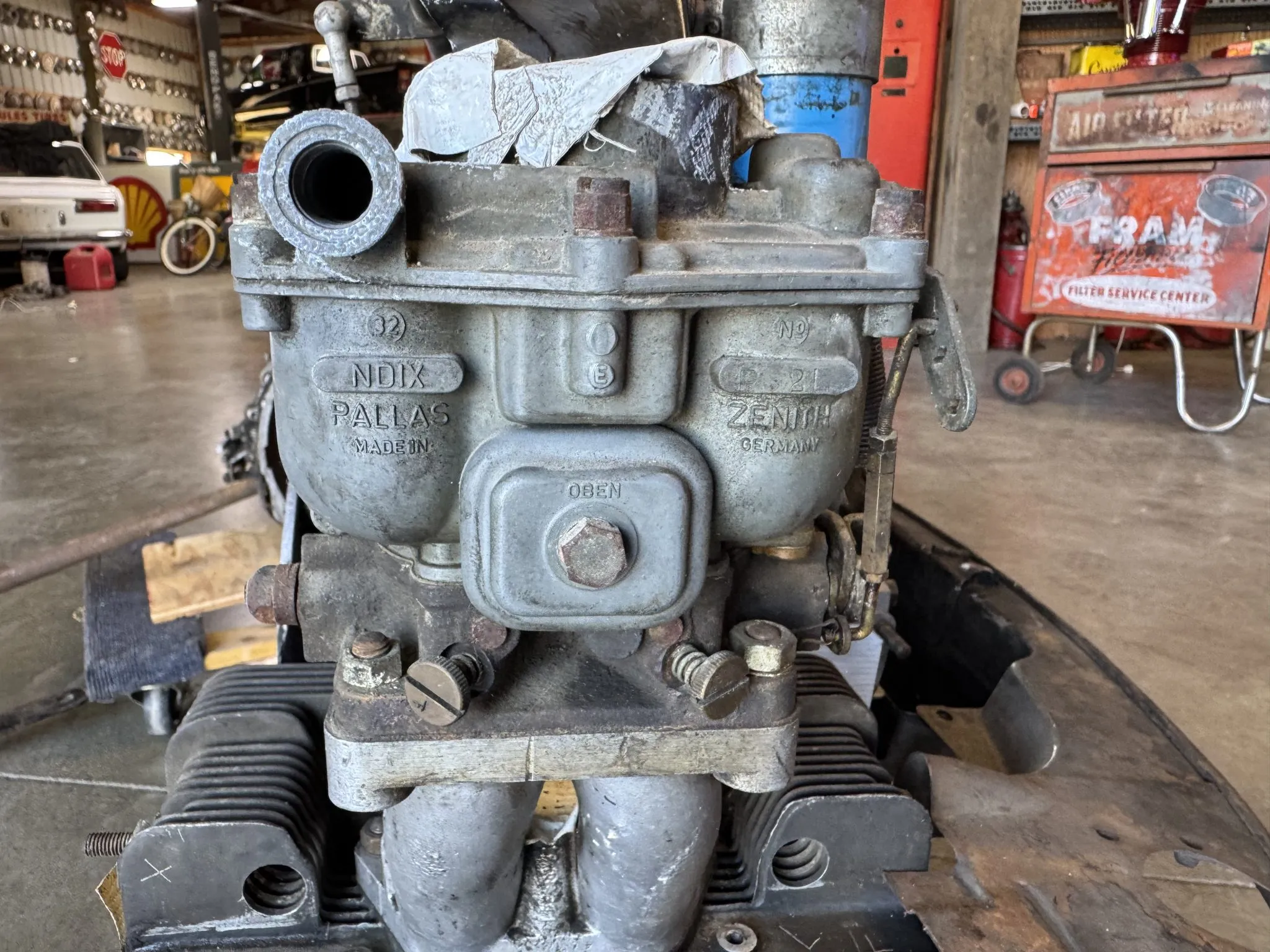 Porsche 356C Type 616/15 Engine and Four-Speed Gearbox - Image 6