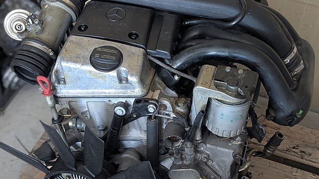Used Mercedes-Benz OM604 Diesel Engine - Image 2