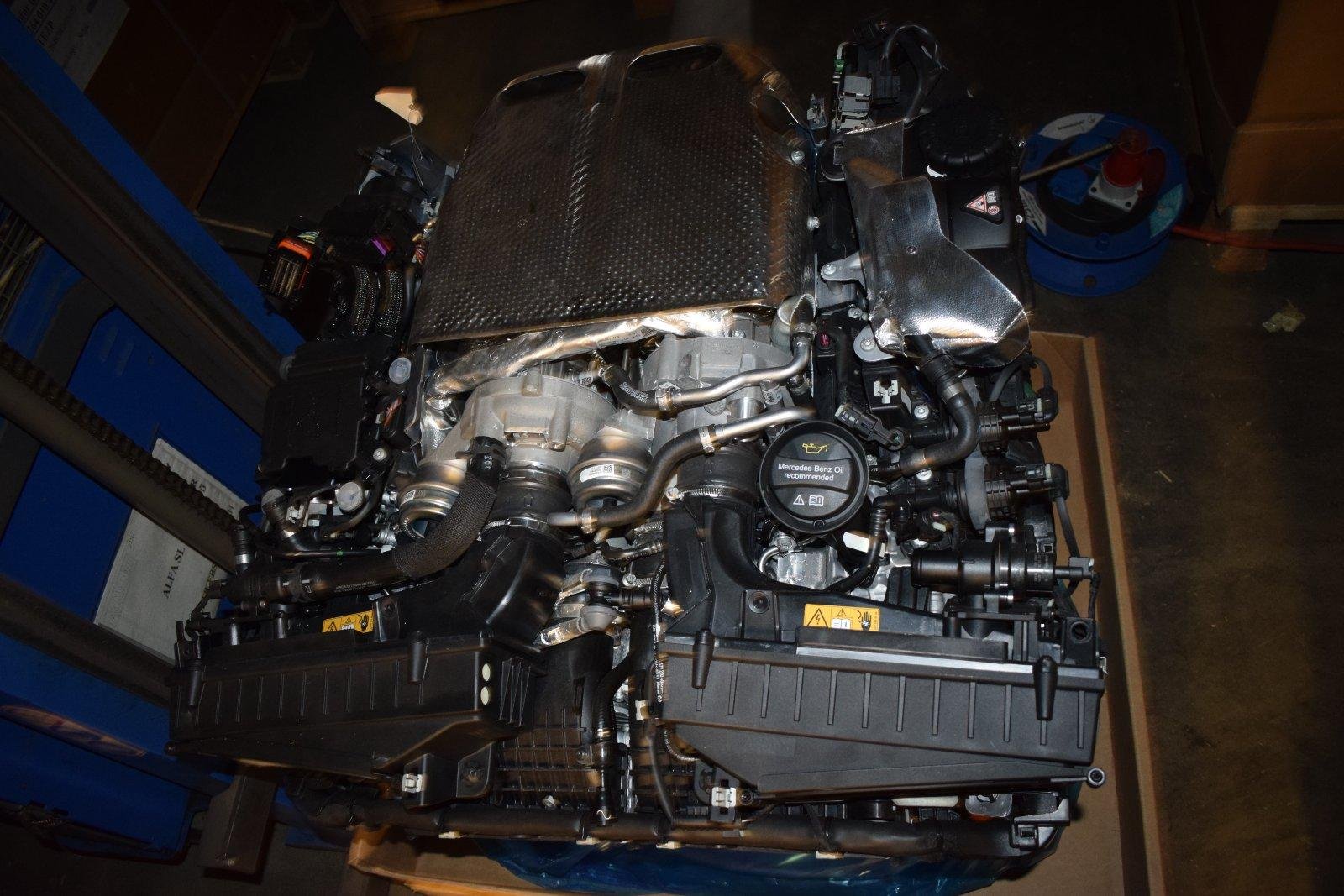 Mercedes W222 / W217 AMG Complete Engine - Image 3