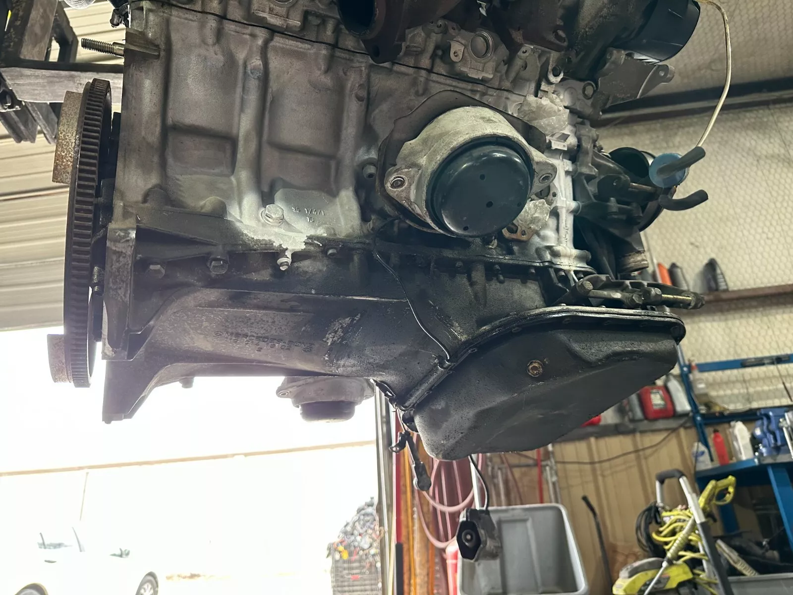 Mercedes-Benz SL500 R129 – 5.0L V8 M119 Engine - Image 15