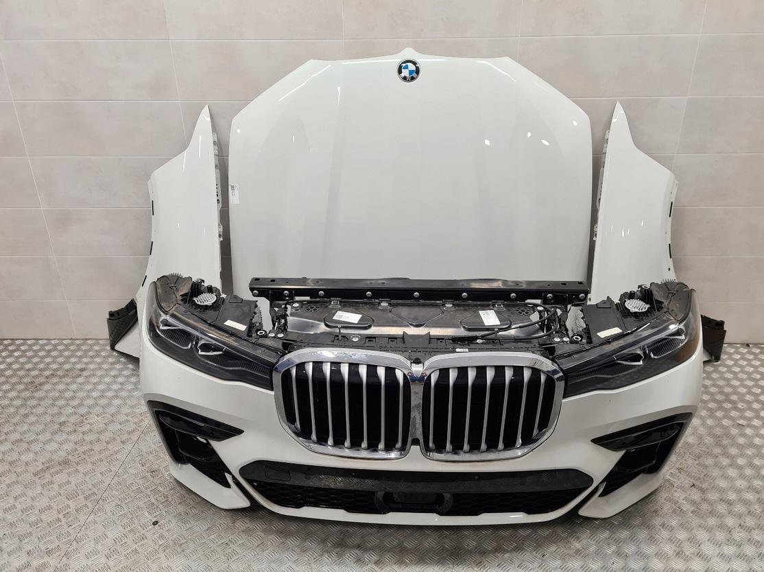 BMW X7 G07 40d B57 Engine Front End