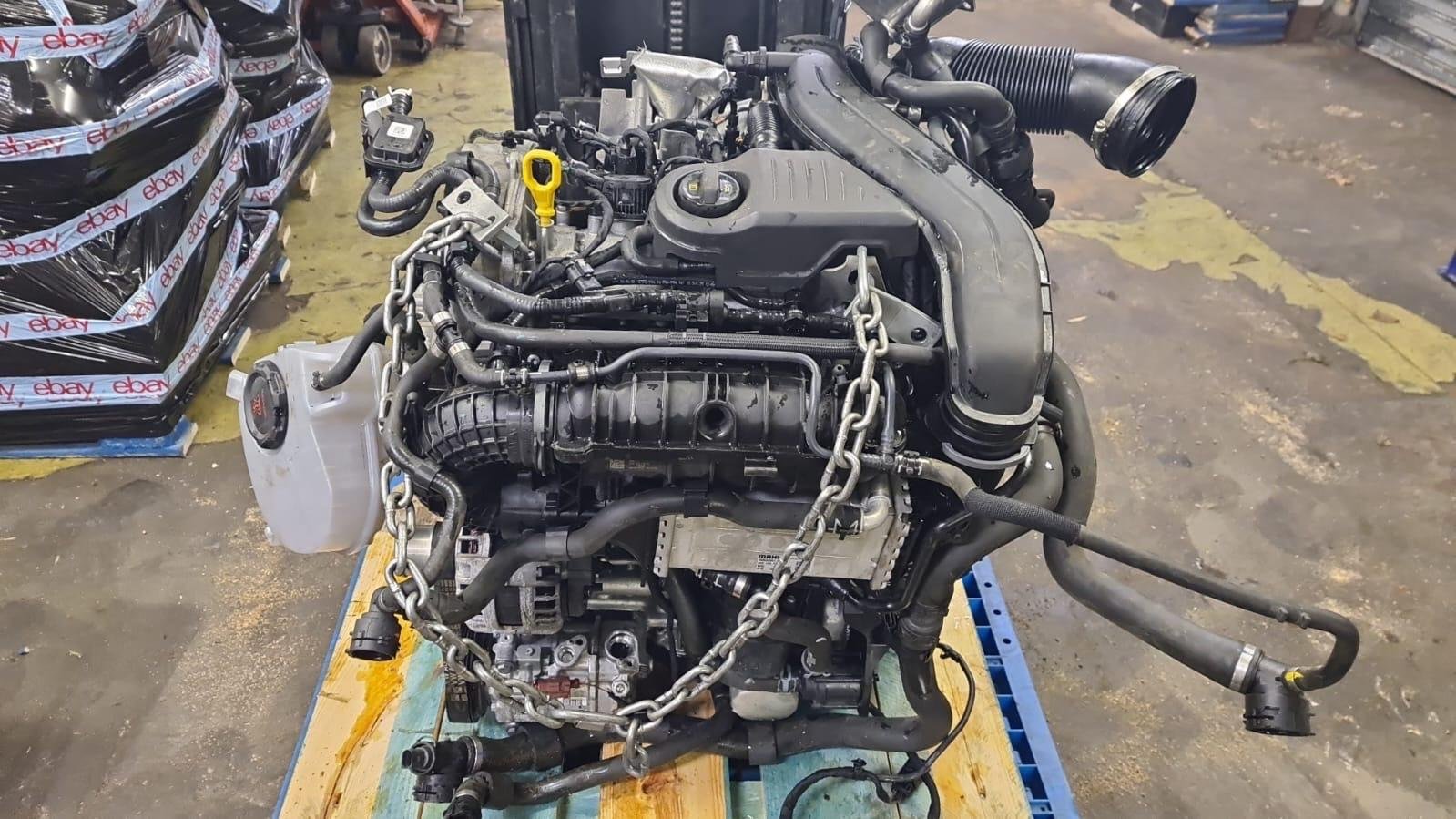VW Tiguan 1.5 TSI Engine