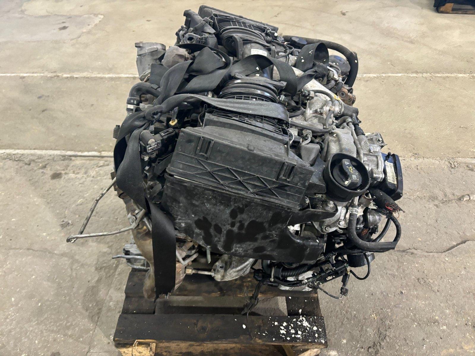 Mercedes-Benz E350 CDI 3.0 V6 Engine