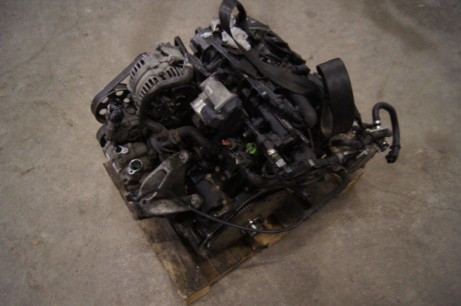 Audi A4 B8 2.0 TSI Engine