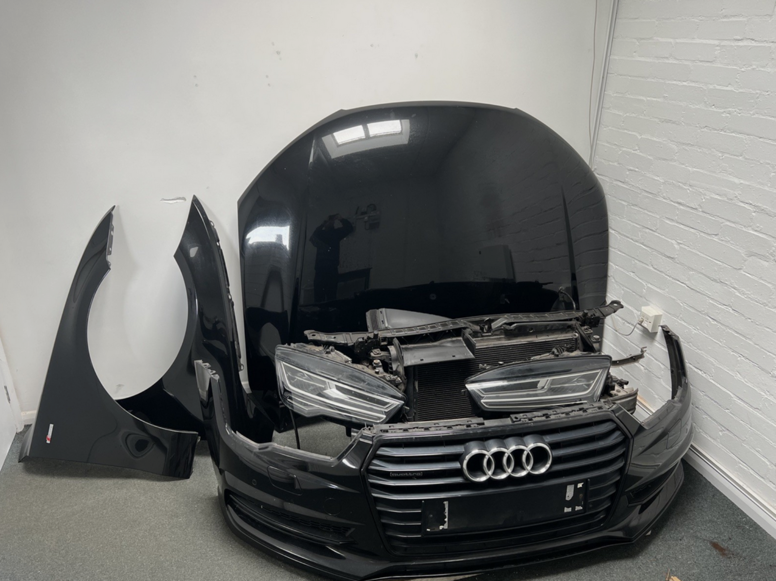 Audi A7 C7 Front Package