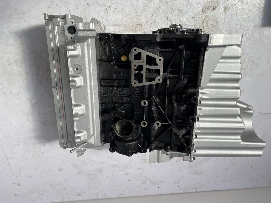 Overhauled Engine for VW Crafter