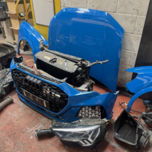 AUDI RSQ3 Front Package