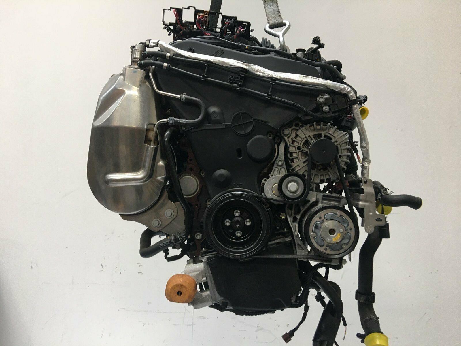 Engine Audi A4 2.0 TDI (2016)